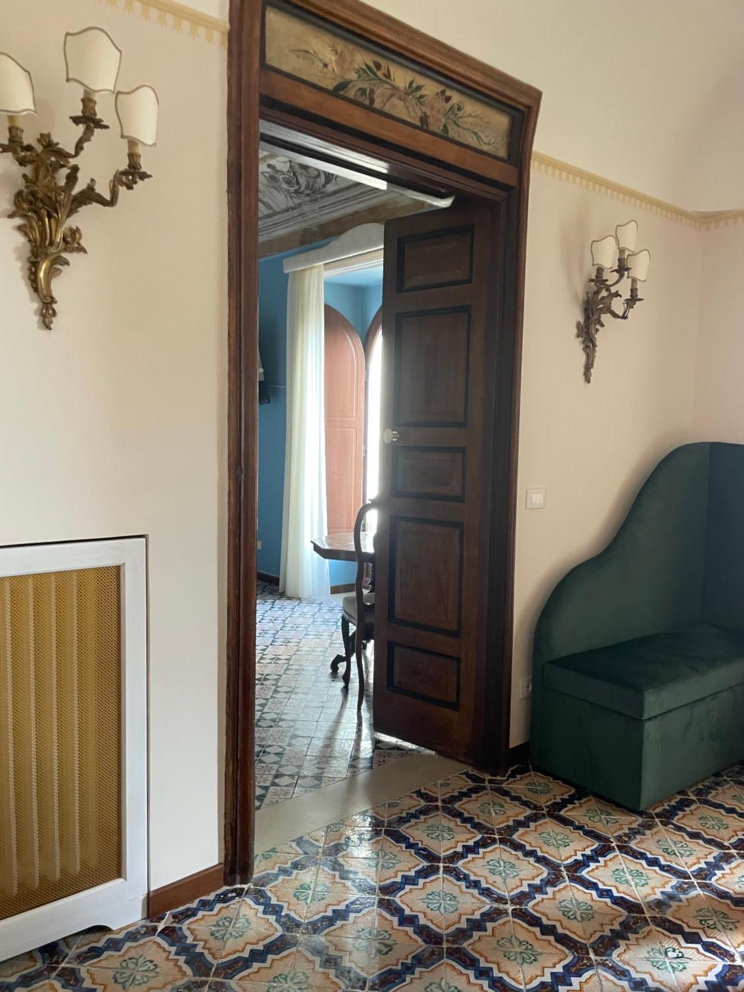 Dimora Del Duomo Ξενοδοχείο Έννα Εξωτερικό φωτογραφία